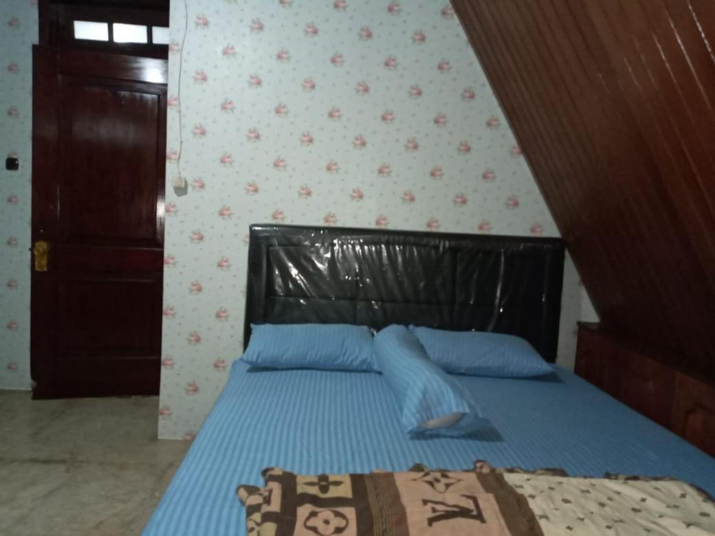 Mayestik Guest House Syariah Jakarta Exterior photo