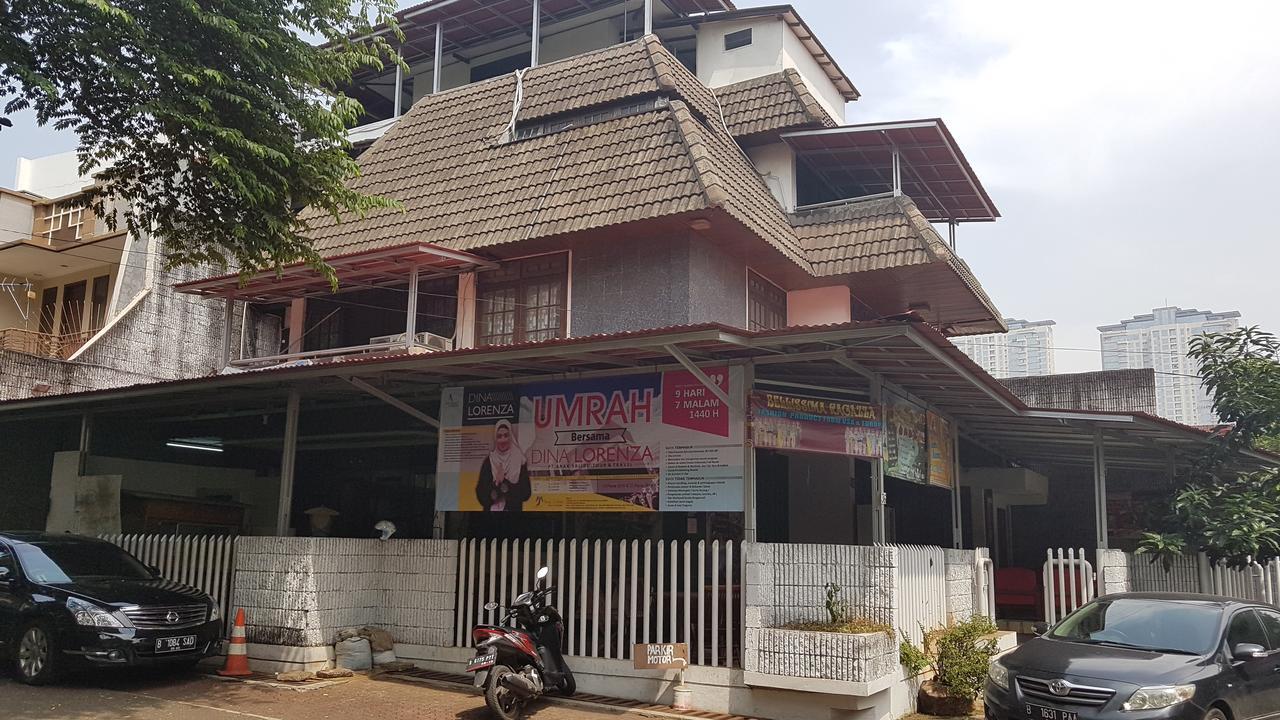 Mayestik Guest House Syariah Jakarta Exterior photo
